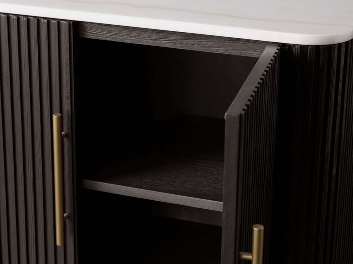 Finnley Hall Chest