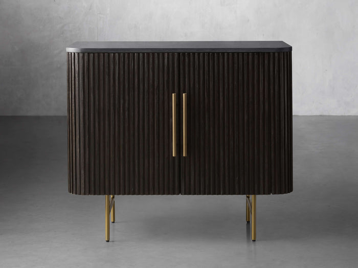 Finnley Hall Chest