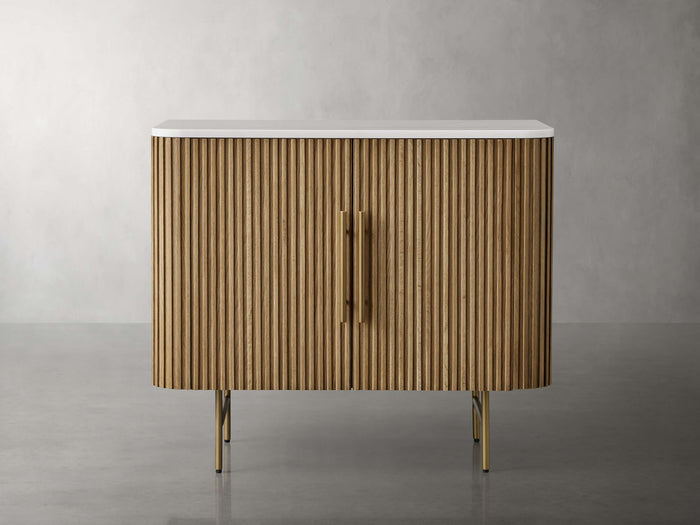 Finnley Hall Chest