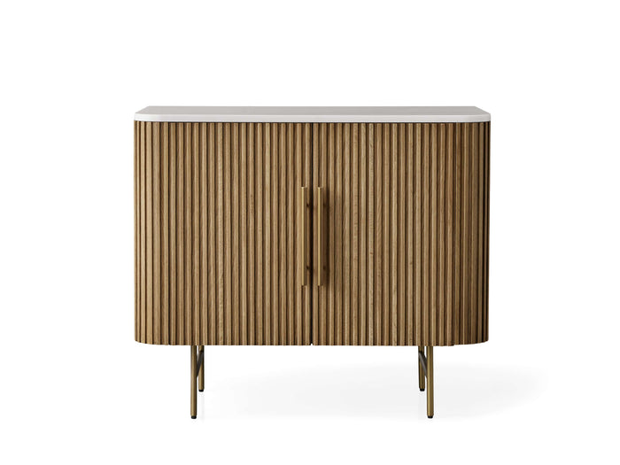 Finnley Hall Chest