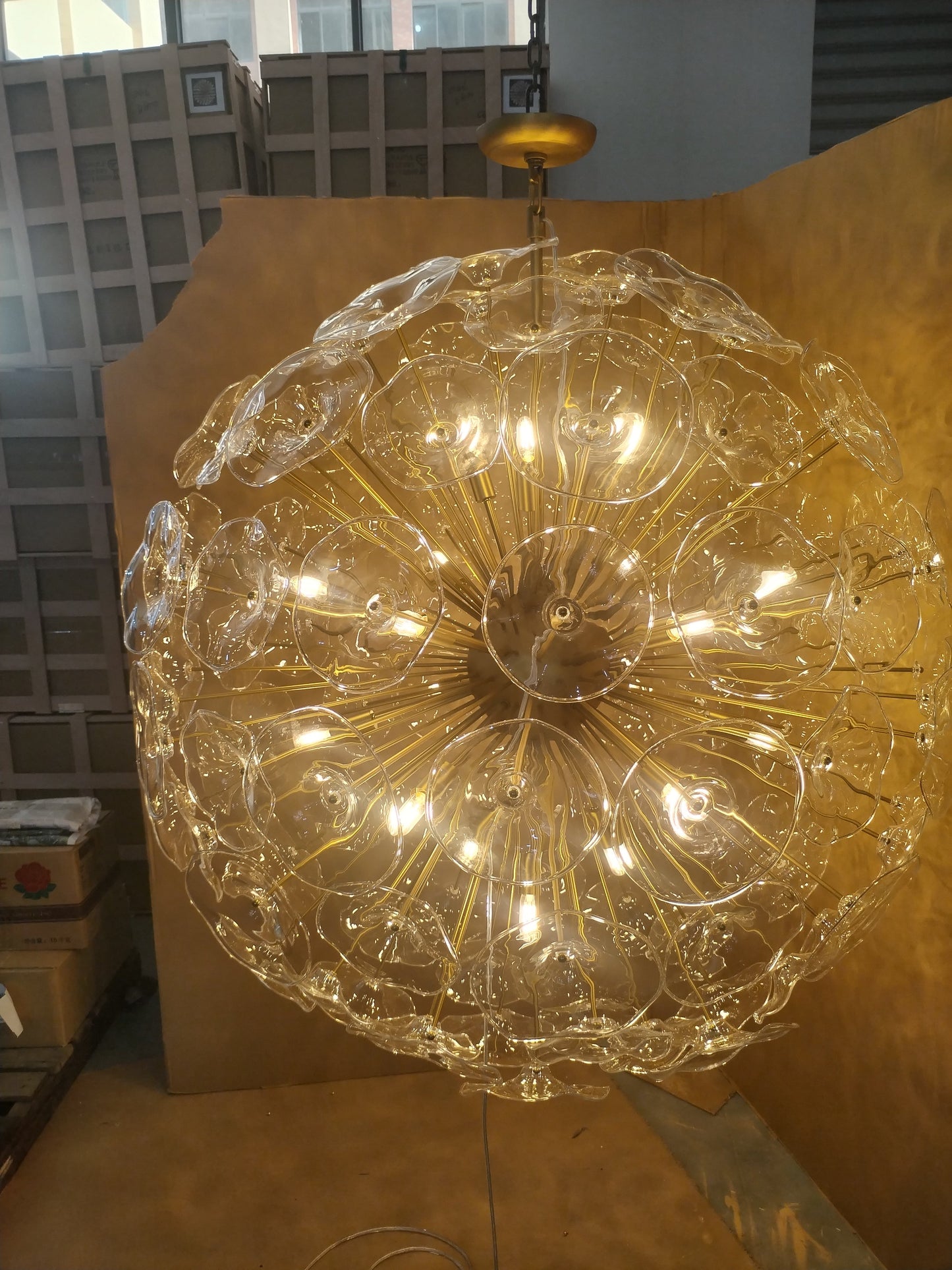 Lily round chandlier