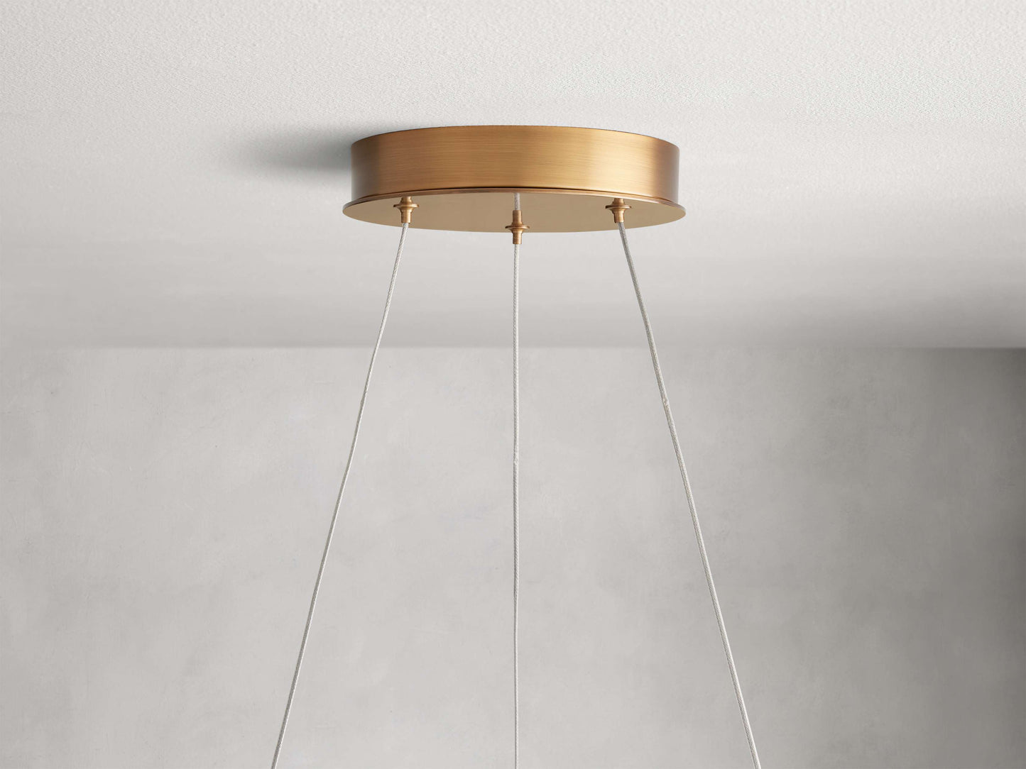 Lyla Round Chandelier 37"