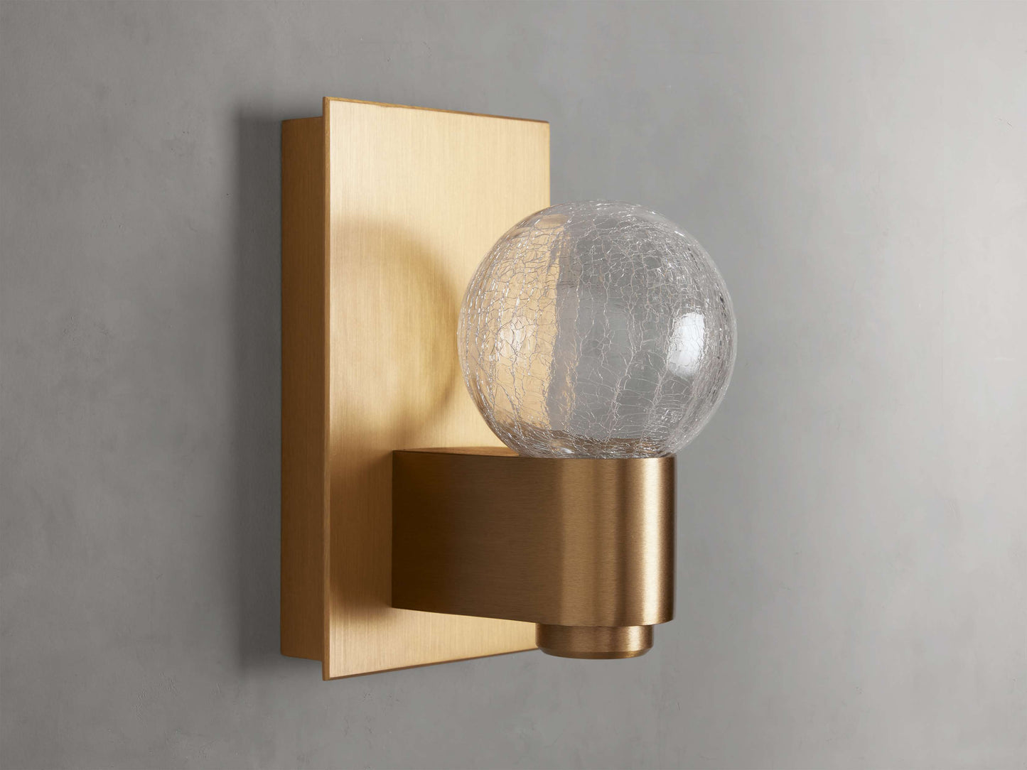 Casen Sconce