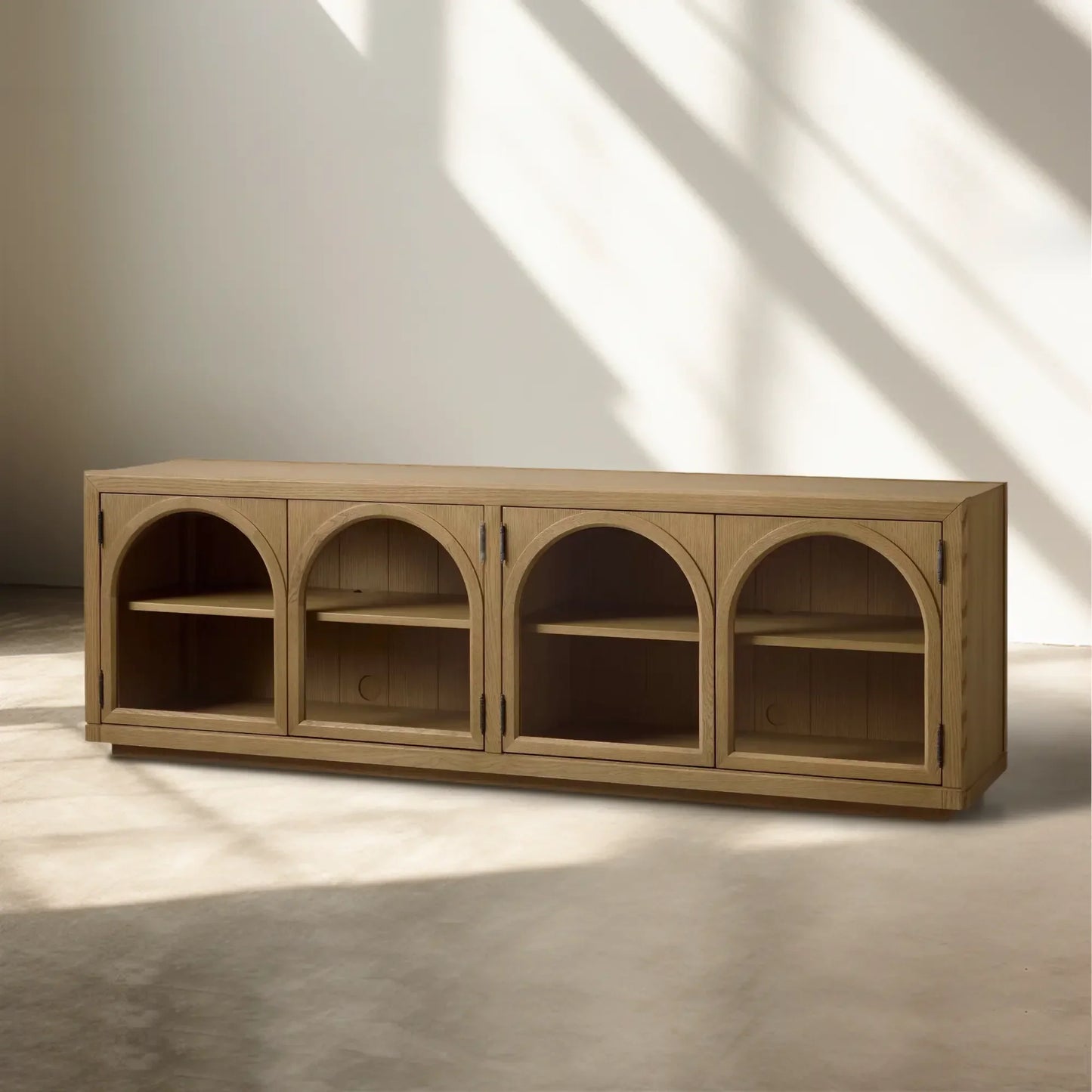 Hattie Media Console
